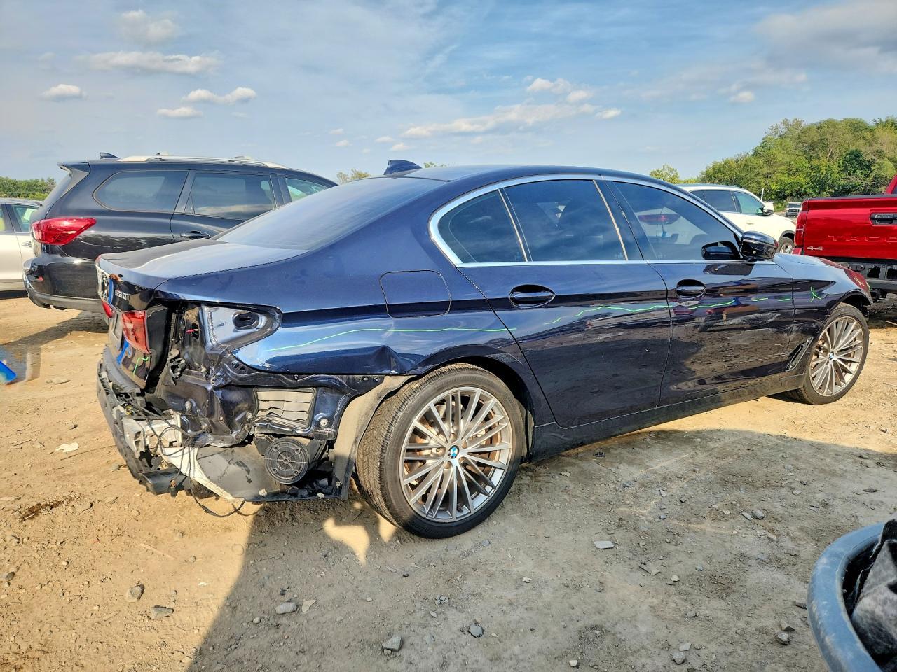 2019 BMW 530 I - zdjęcie 3