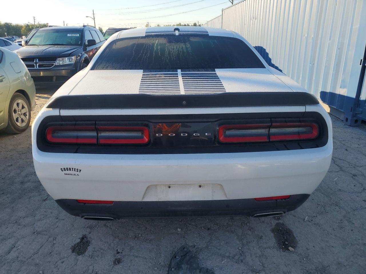 2019 Dodge Challenger Sxt - zdjęcie 6