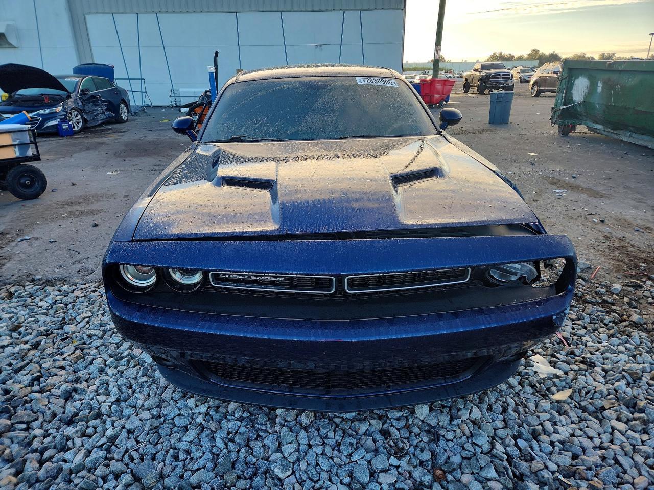 2016 Dodge Challenger Sxt - zdjęcie 5