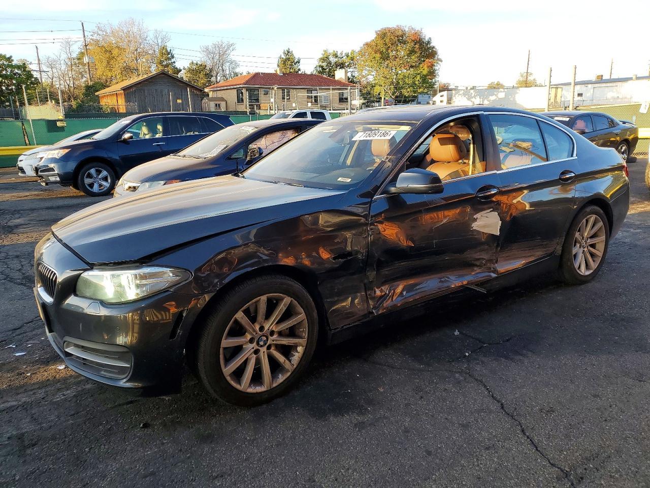 2014 BMW Seria 5 535i - zdjęcie główne
