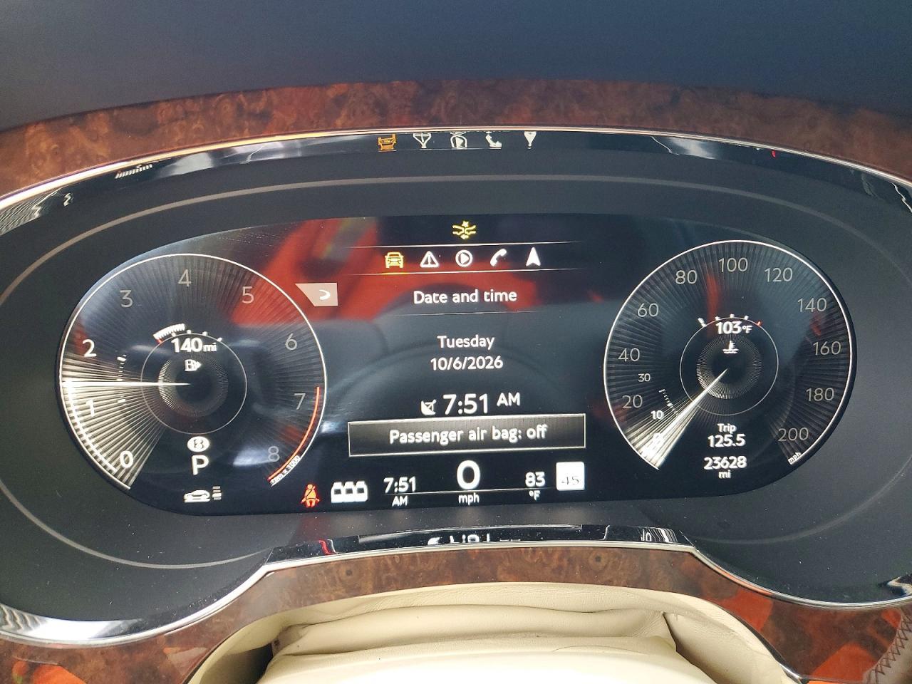 2023 Bentley Bentayga - zdjęcie 9