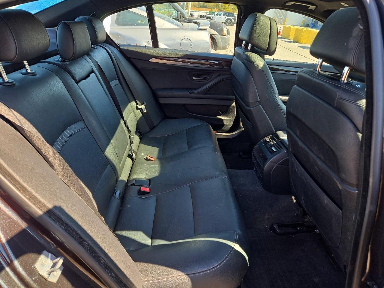 2014 BMW 528 I - zdjęcie 10