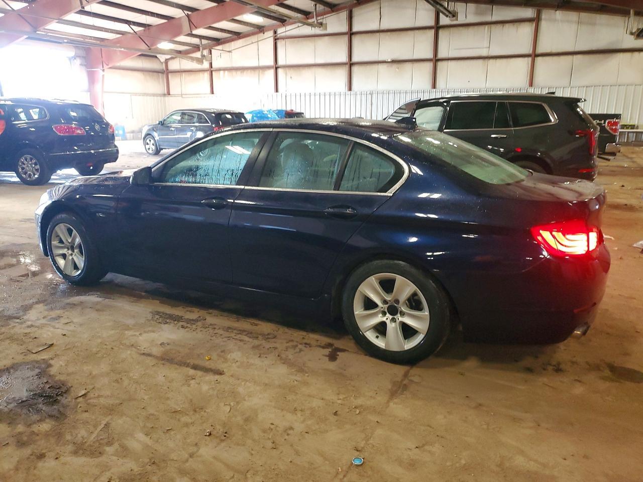 2013 BMW 528 Xi - zdjęcie 2