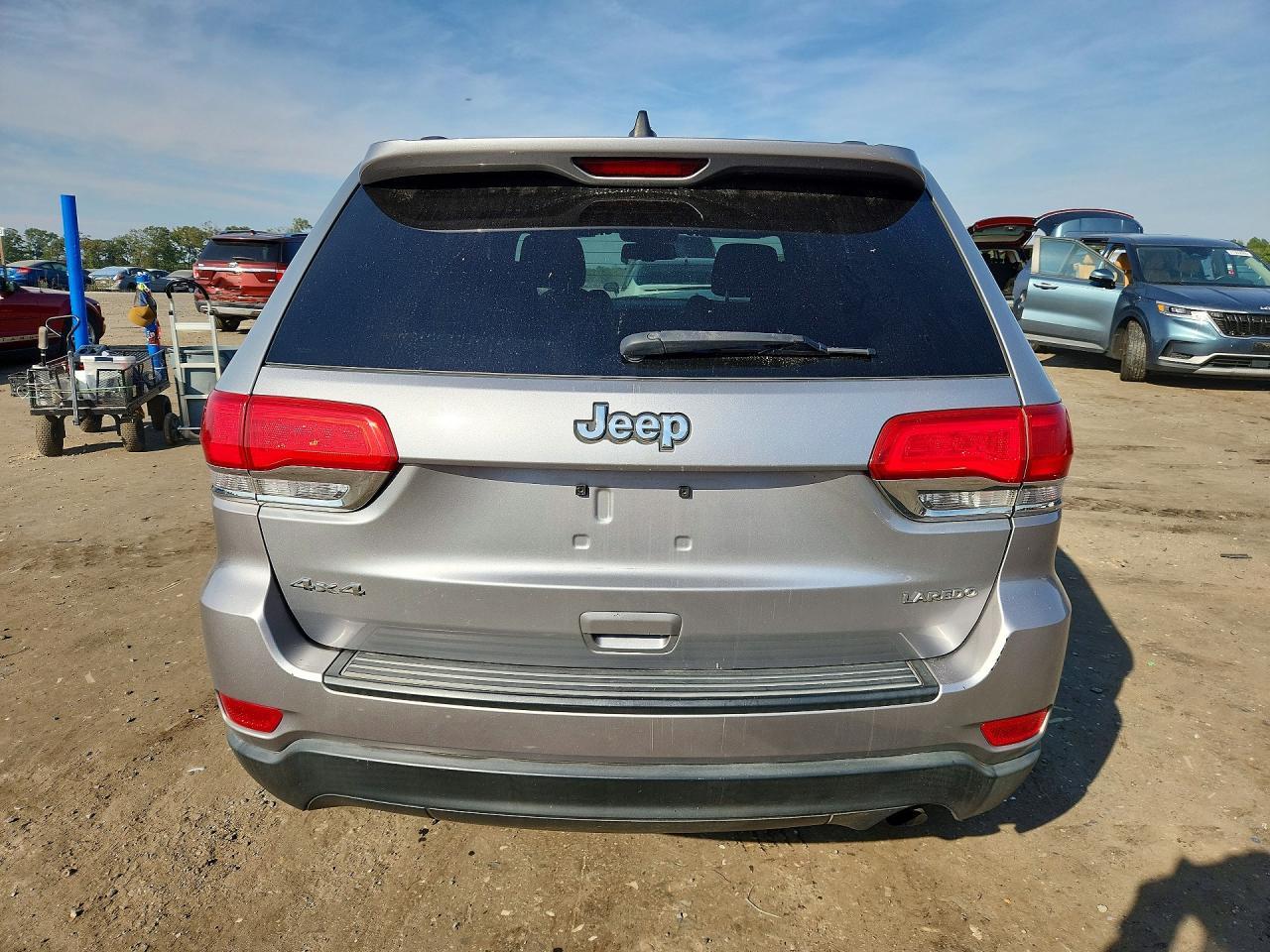 2014 Jeep Grand Cherokee Laredo - zdjęcie 6