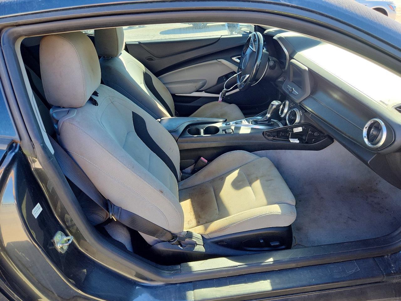 2018 Chevrolet Camaro - zdjęcie 10