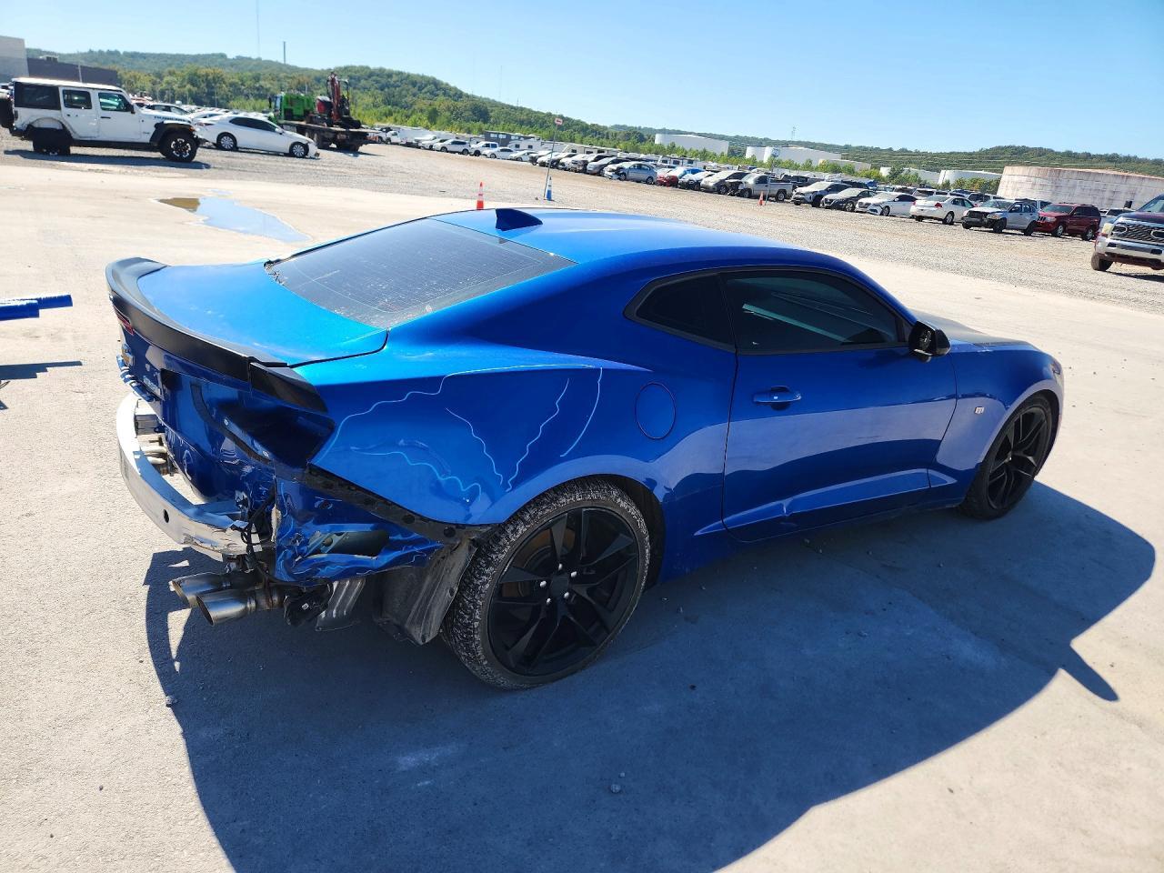 2017 Chevrolet Camaro Ls - zdjęcie 3