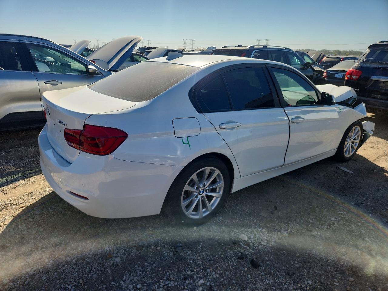 2017 BMW Seria 3 320i - zdjęcie 3