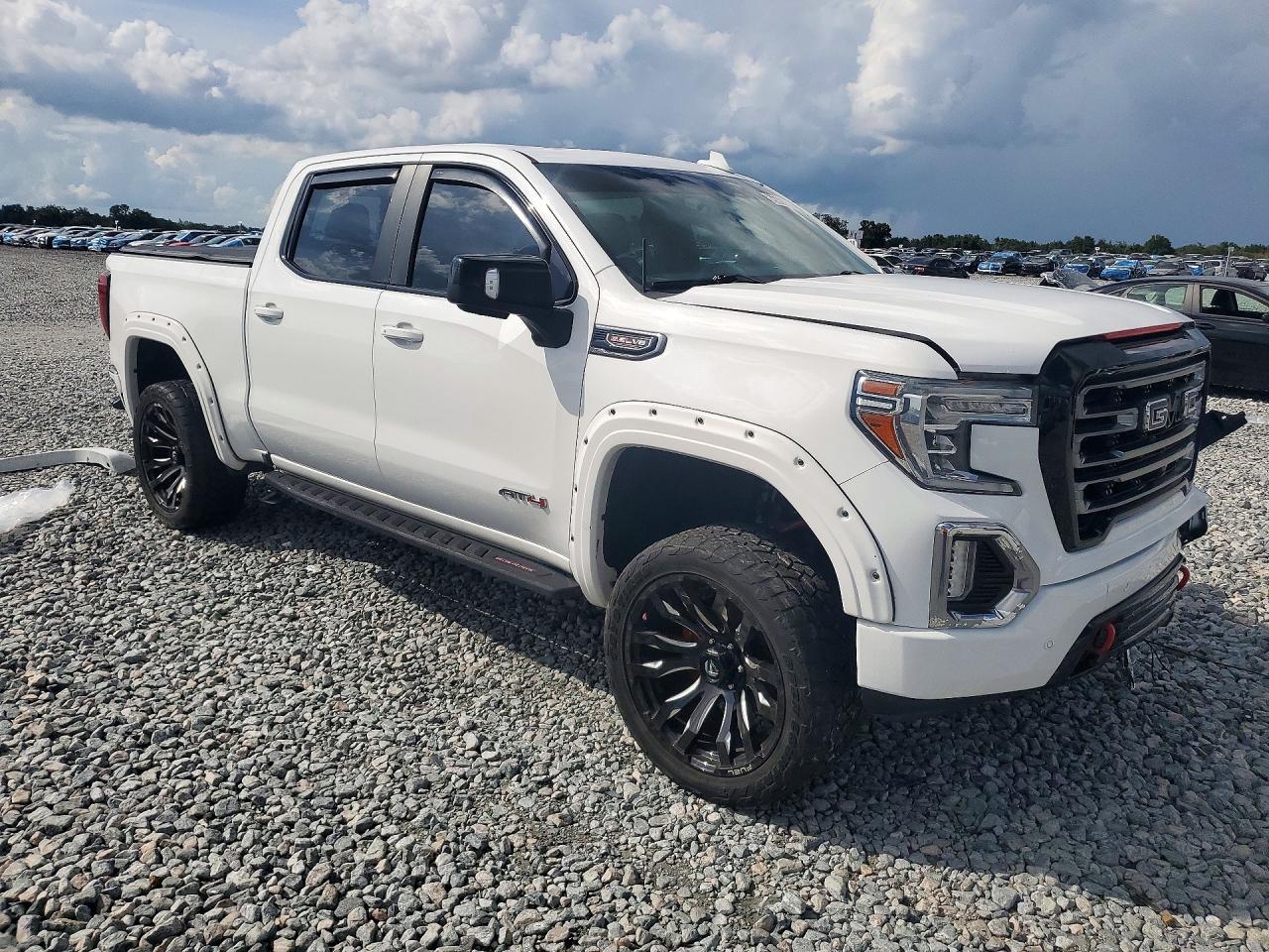 2020 GMC Sierra K1500 At4 - zdjęcie 4