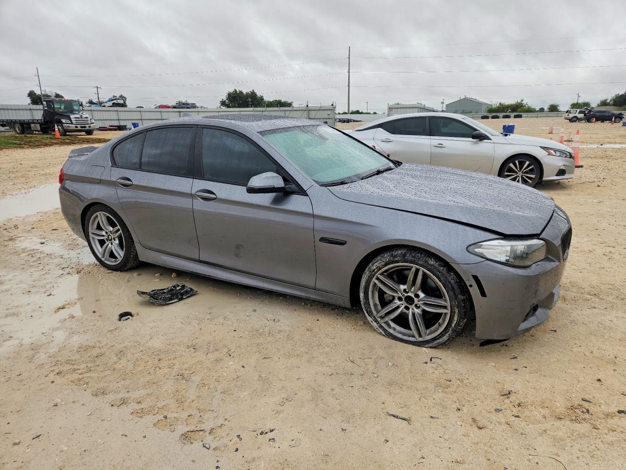 2016 BMW 550 I - zdjęcie 4