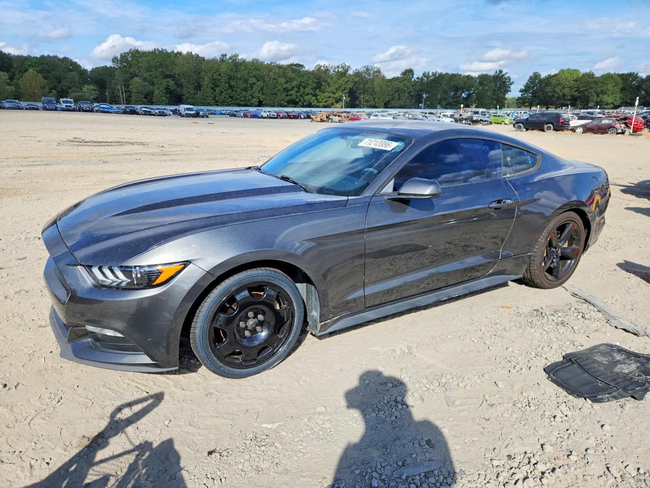 2017 Ford Mustang - zdjęcie główne