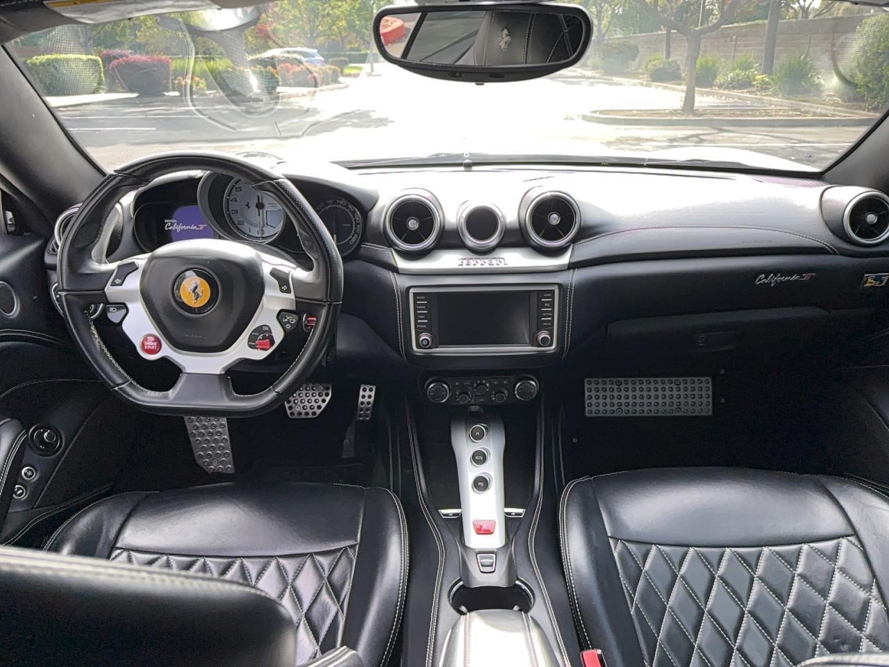 2015 Ferrari California T - zdjęcie 9