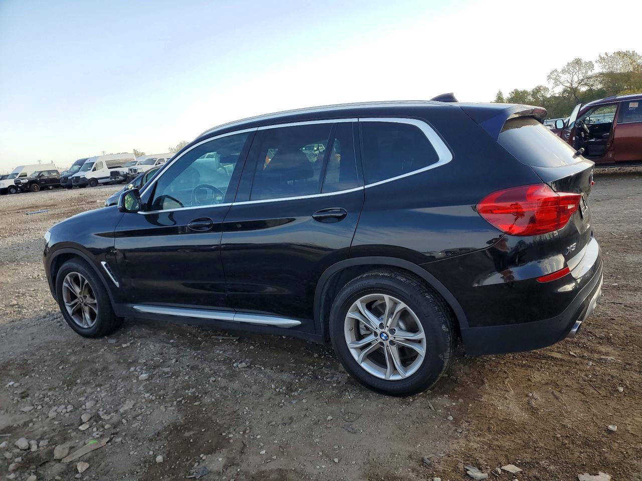 2019 BMW X3 Sdrive30I - zdjęcie 2