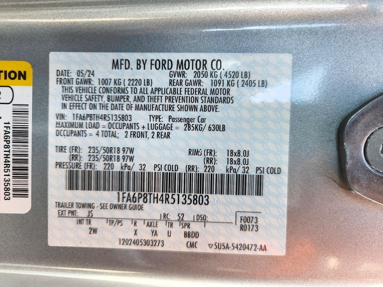 2024 Ford Mustang - zdjęcie 12