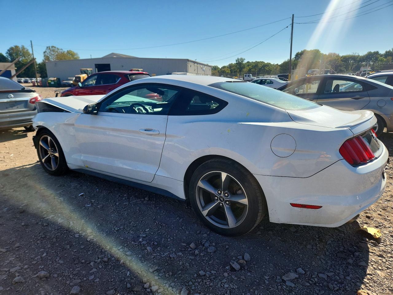 2016 Ford Mustang - zdjęcie 2