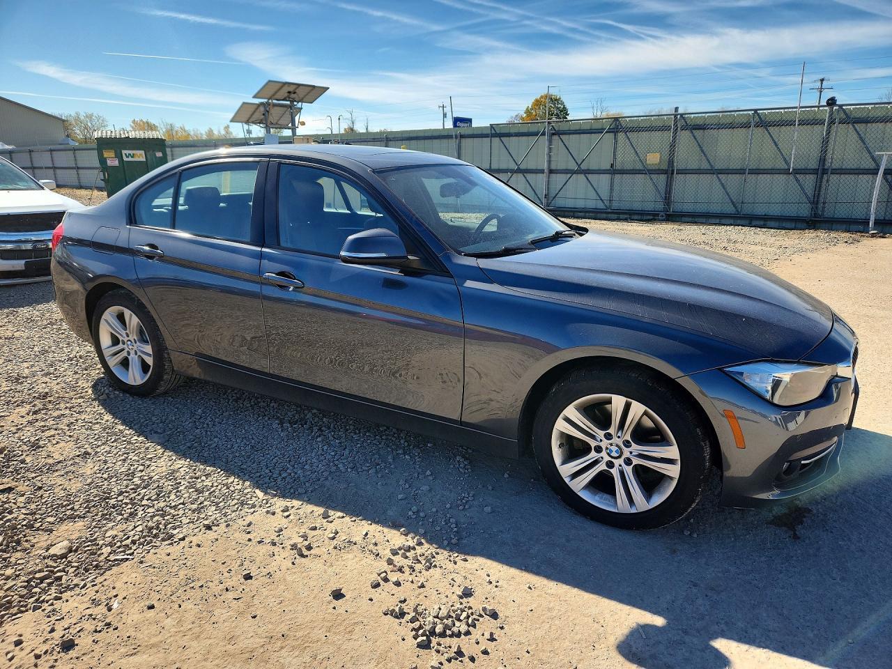 BMW Seria 3 - zdjęcie 4