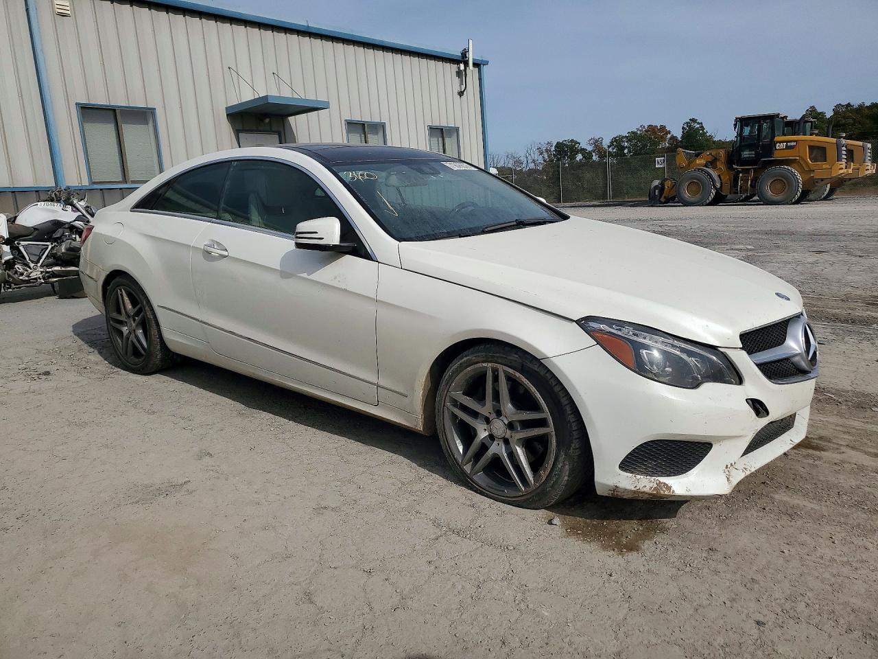 2014 Mercedes-Benz E 350 - zdjęcie 4