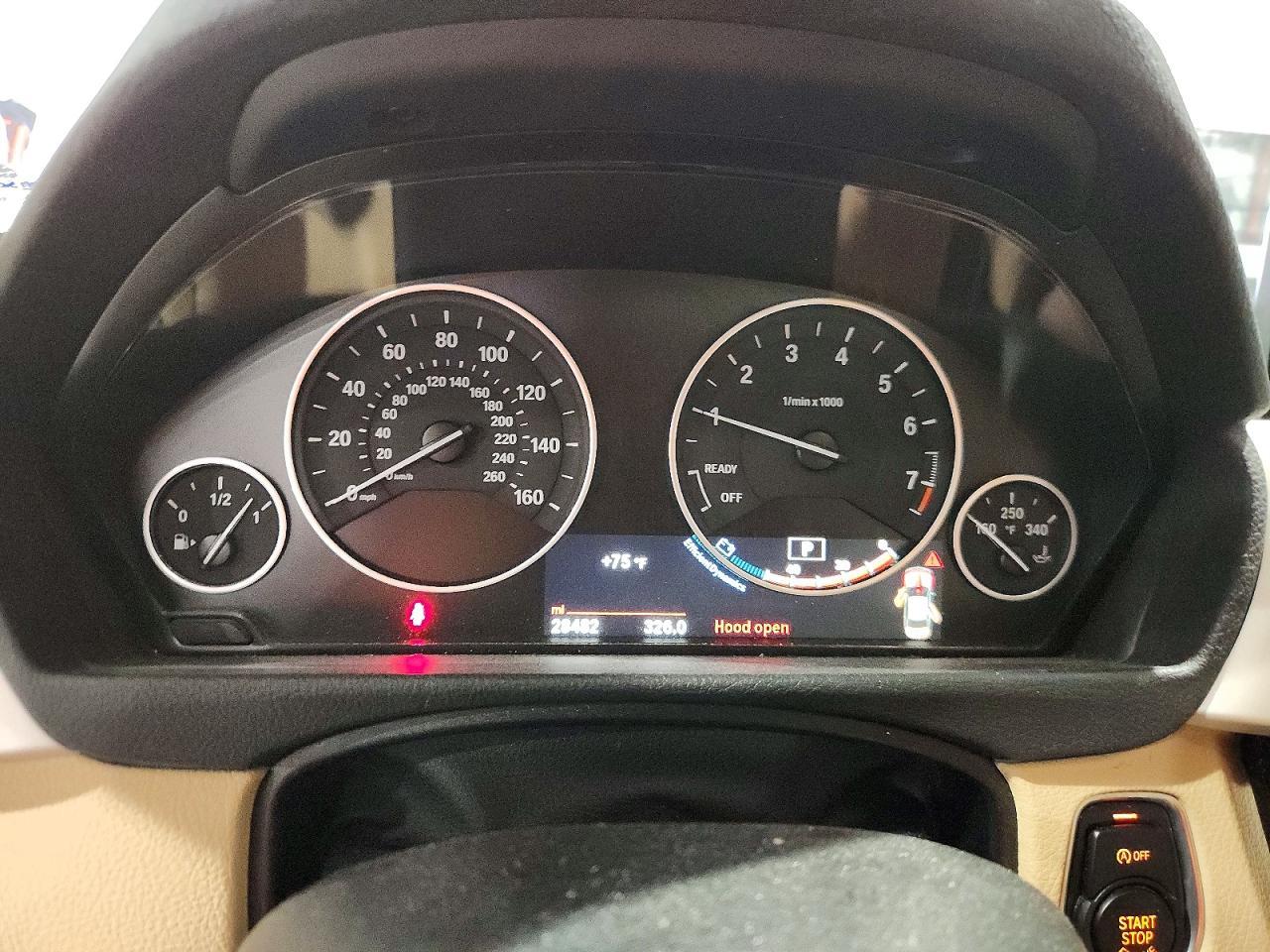 2016 BMW 320 I - zdjęcie 9
