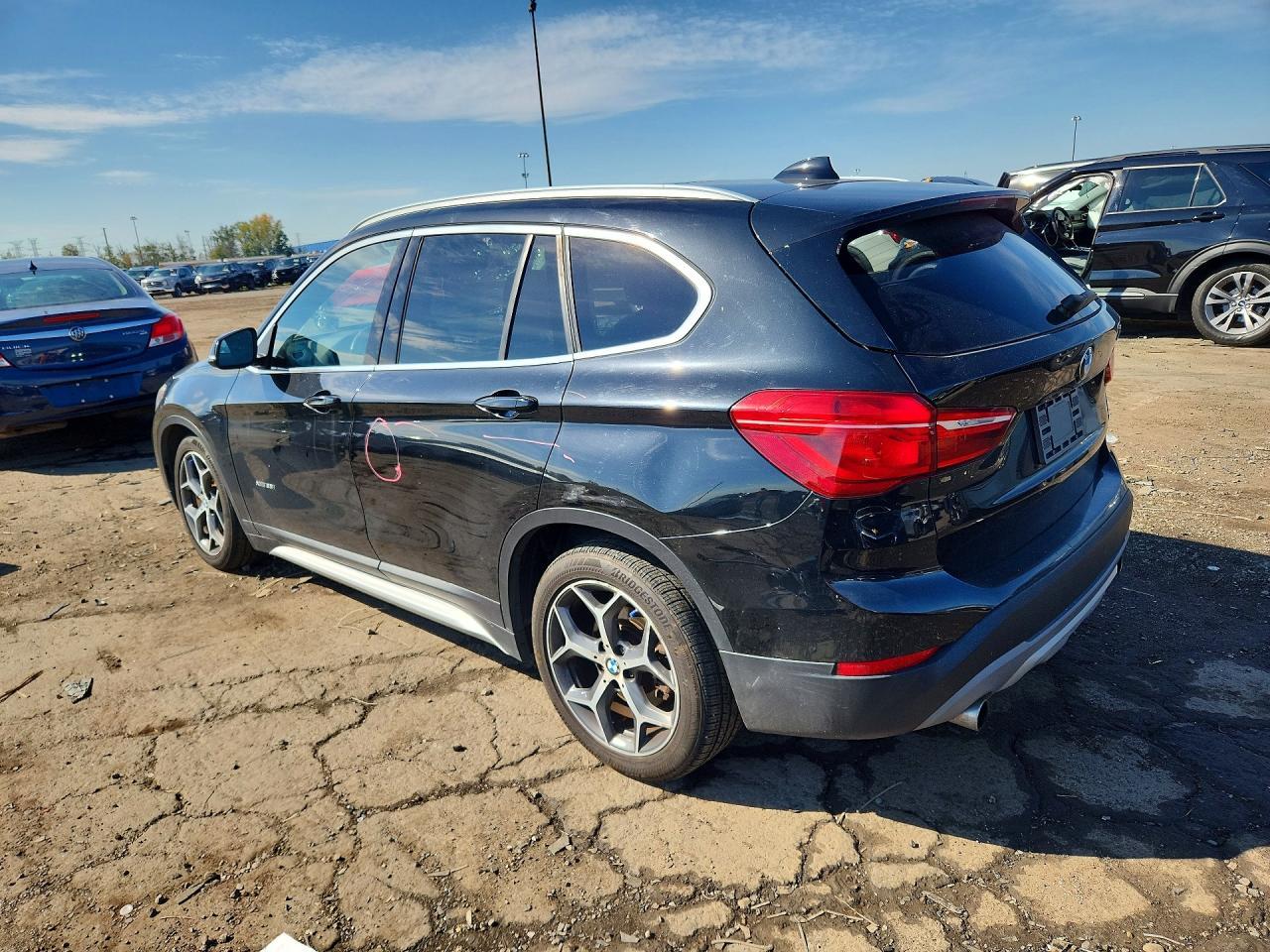 2018 BMW X1 xDrive28I - zdjęcie 2