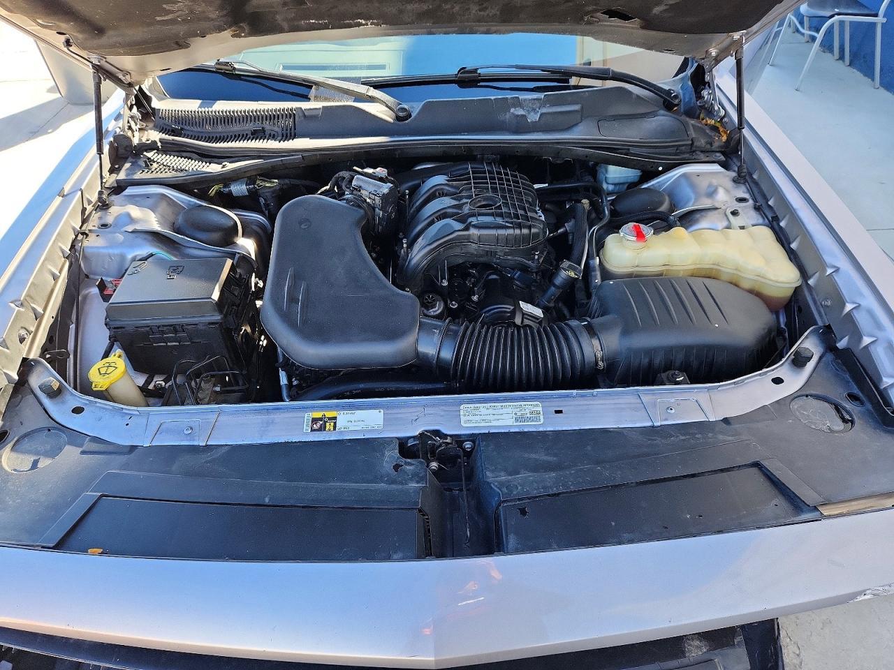 2014 Dodge Challenger Sxt - zdjęcie 11