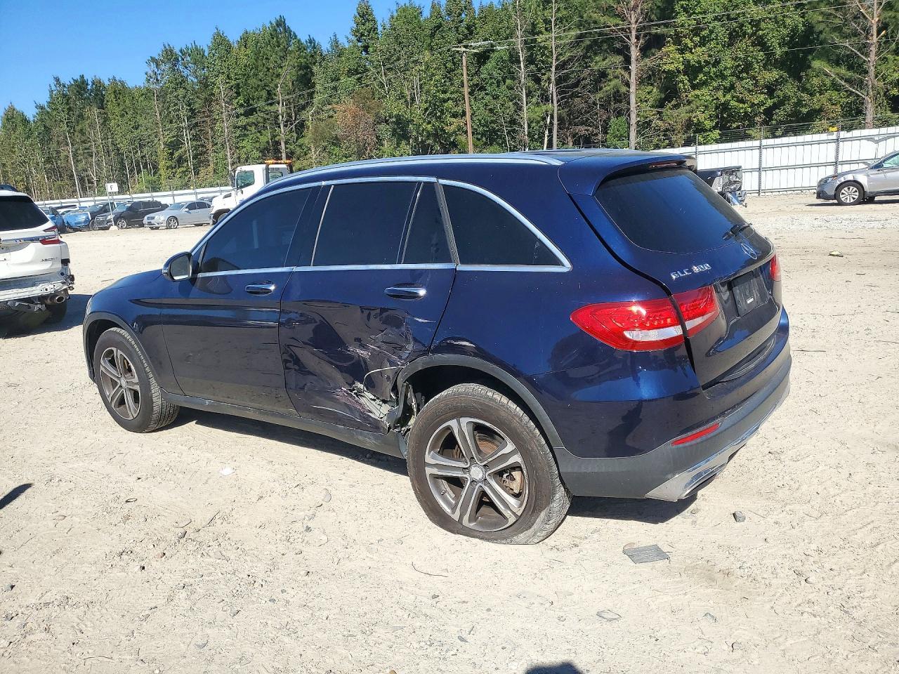 2016 Mercedes-Benz Glc 300 4Matic - zdjęcie 2
