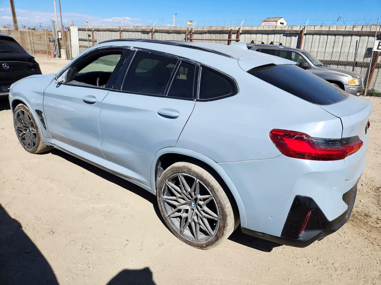 2023 BMW X4 M - zdjęcie 2