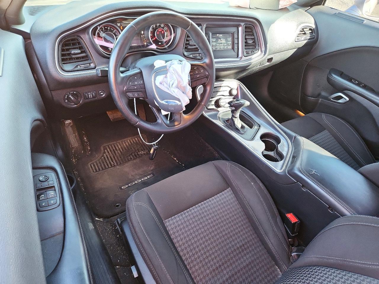 2015 Dodge Challenger Sxt - zdjęcie 8