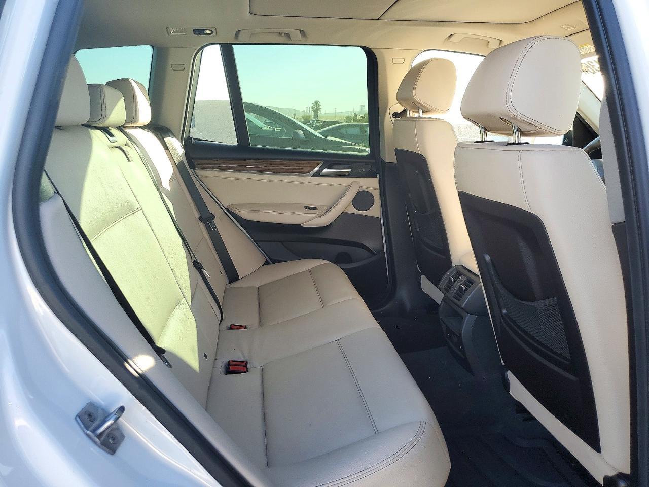 2016 BMW X3 xDrive35I - zdjęcie 11