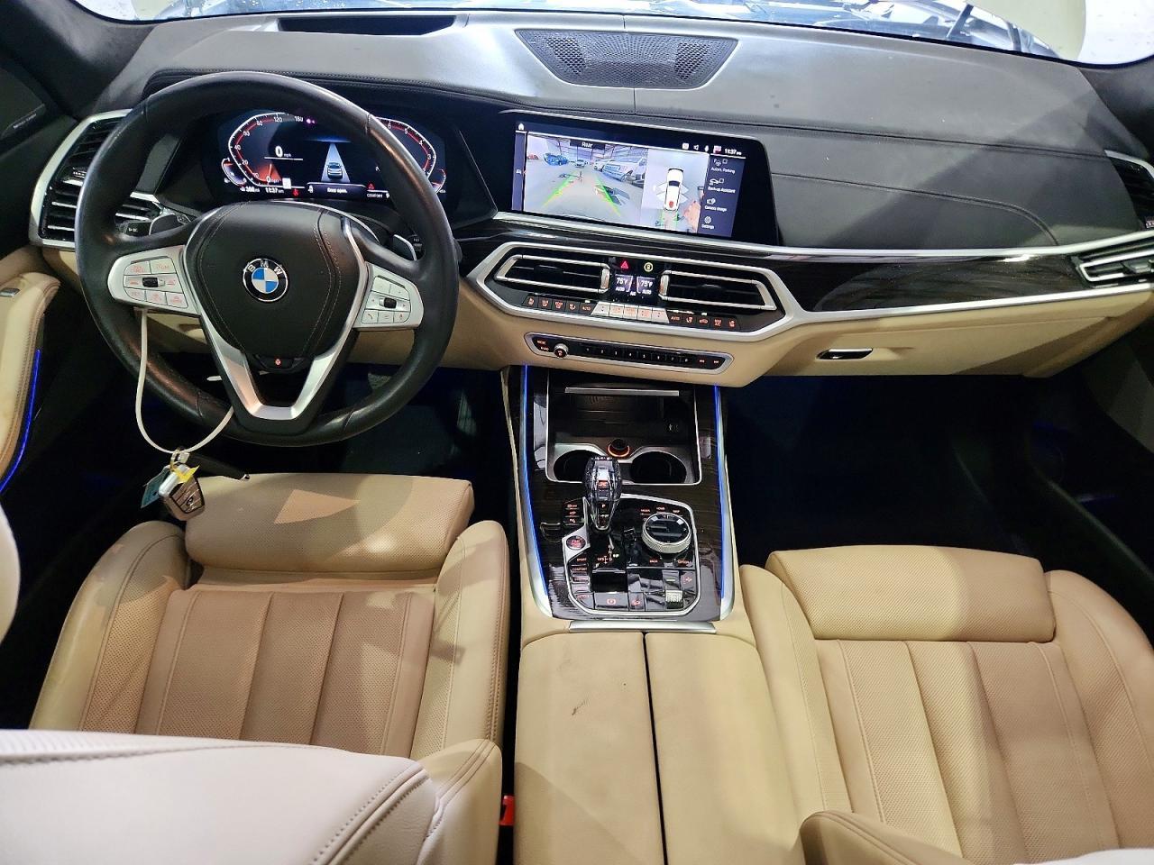 2021 BMW X7 xDrive40I - zdjęcie 8