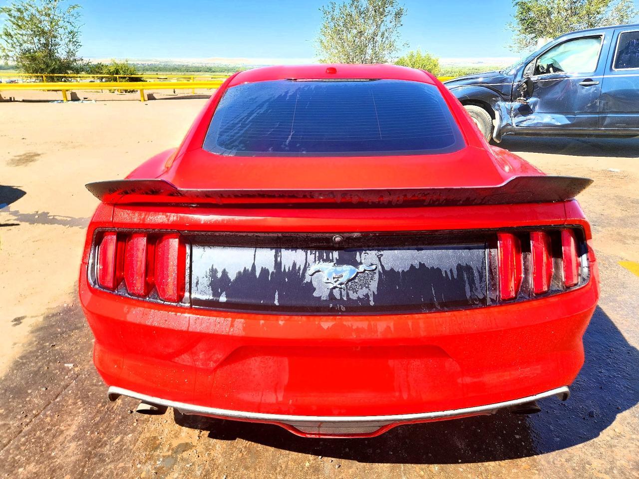 2017 Ford Mustang - zdjęcie 6