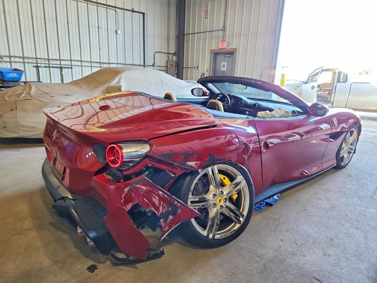 2020 Ferrari Portofino - zdjęcie 3