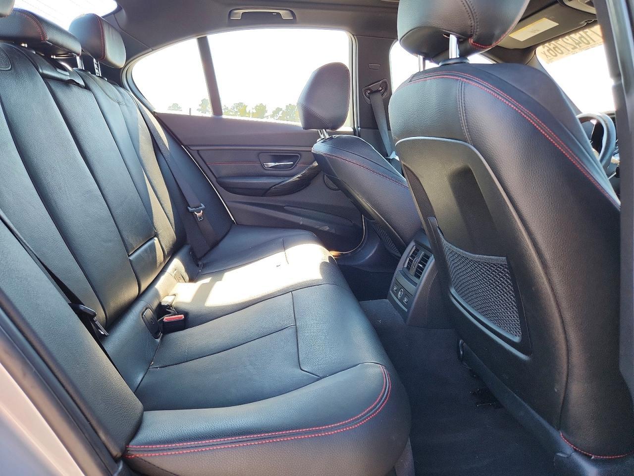 2015 BMW 328 I - zdjęcie 10
