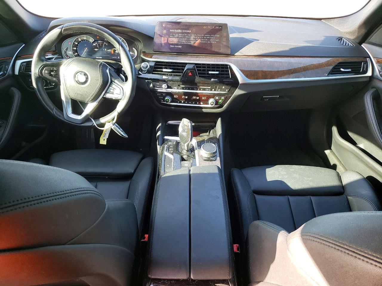 2018 BMW 530 I - zdjęcie 8
