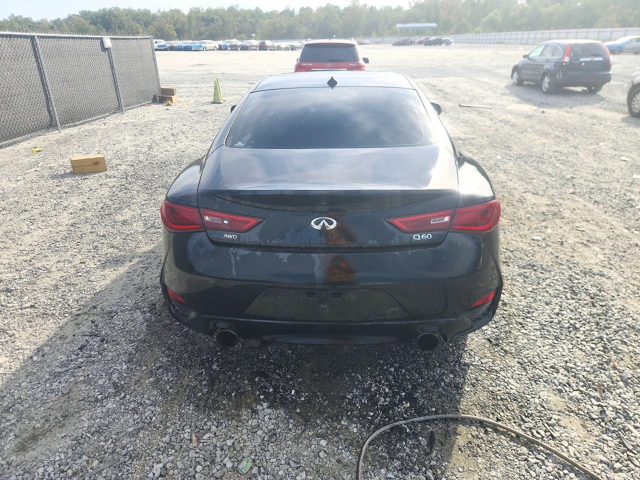 2019 Infiniti Q60 3.0T Luxe - zdjęcie 6