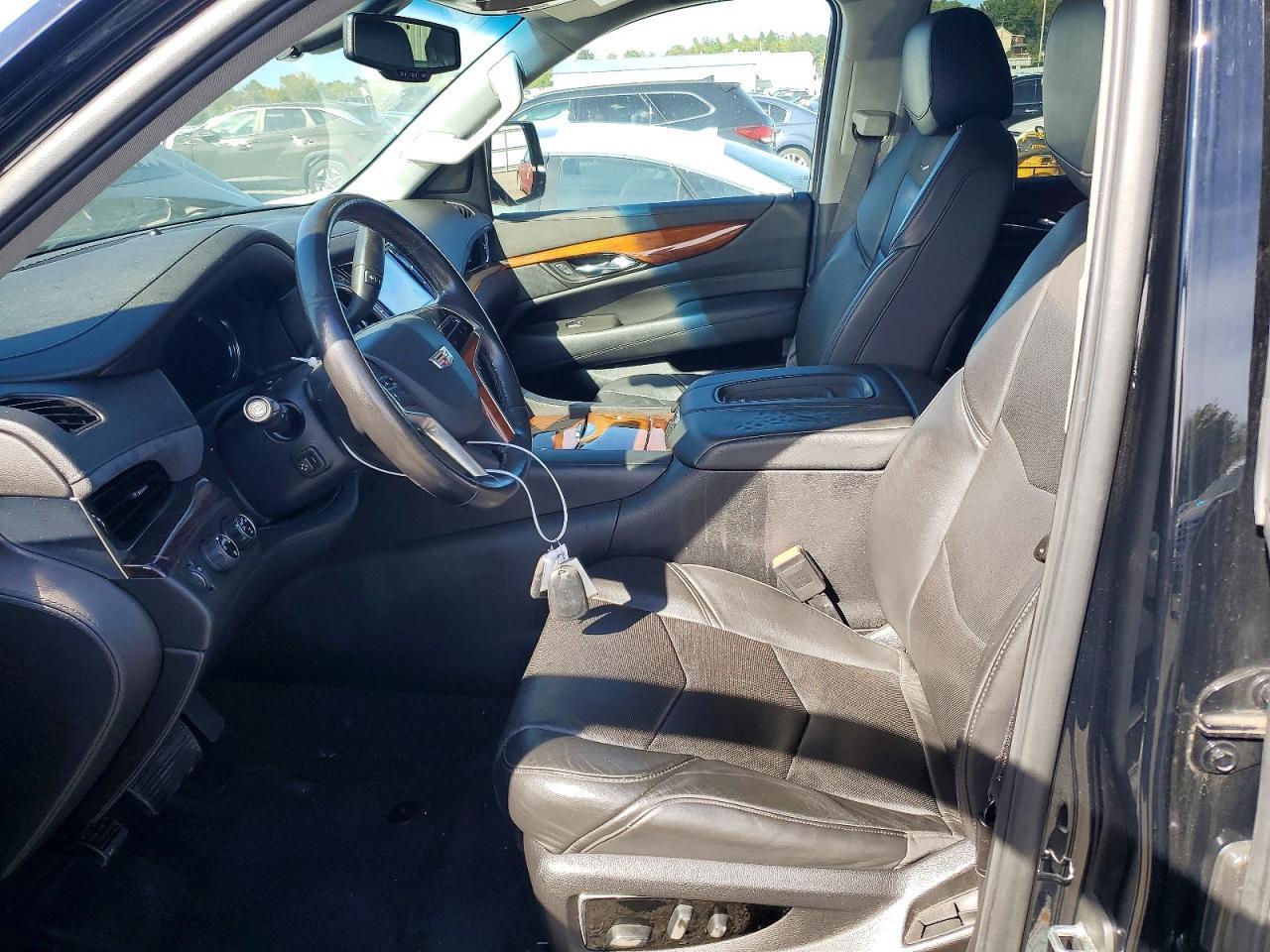 2016 Cadillac Escalade - zdjęcie 7