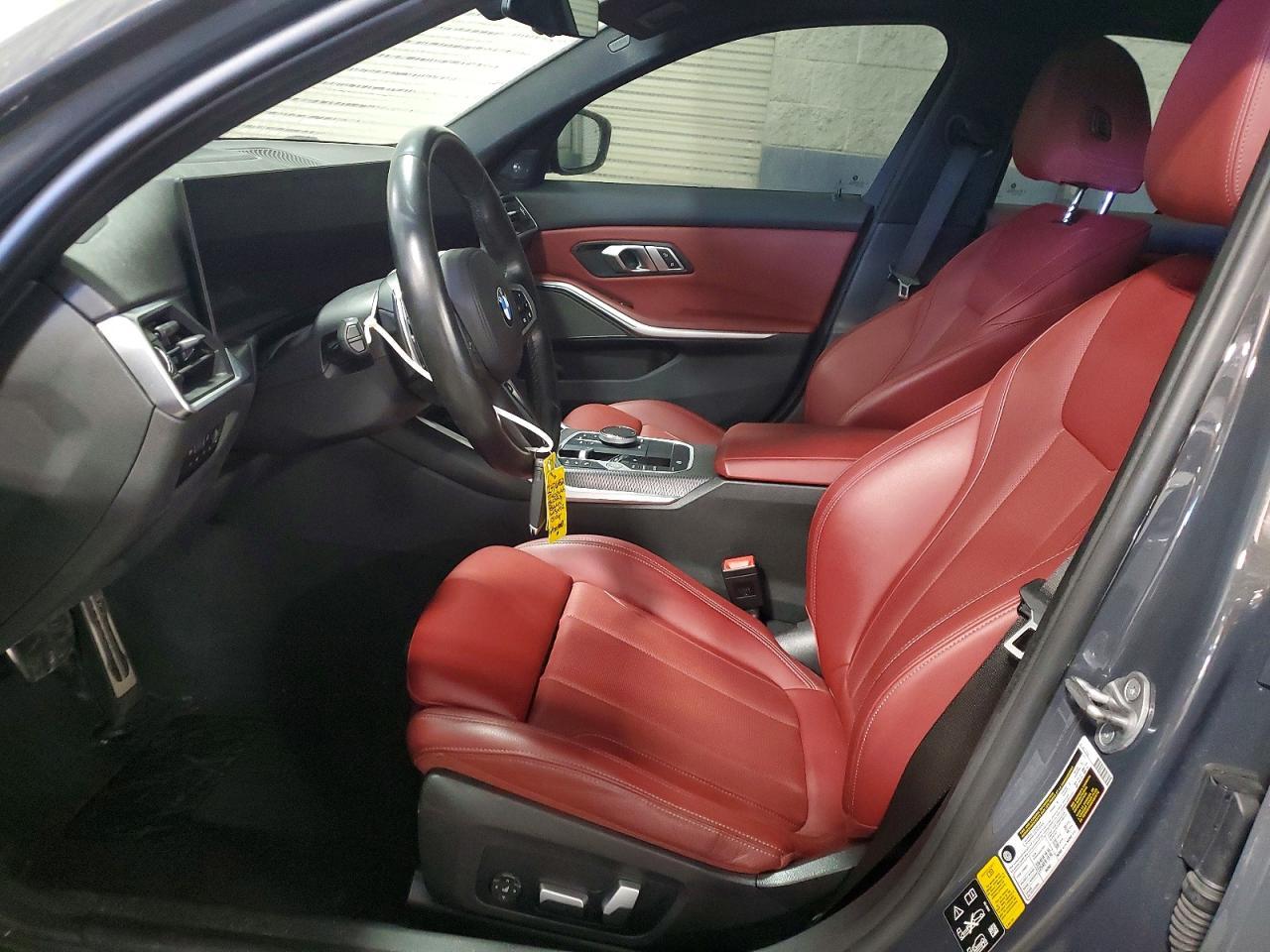 2023 BMW Seria 3 340i - zdjęcie 7