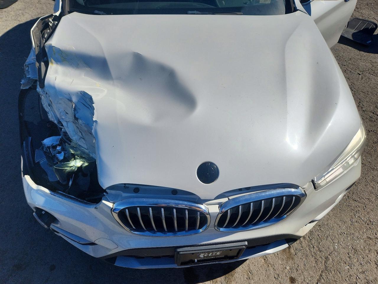 2016 BMW X1 xDrive28I - zdjęcie 12