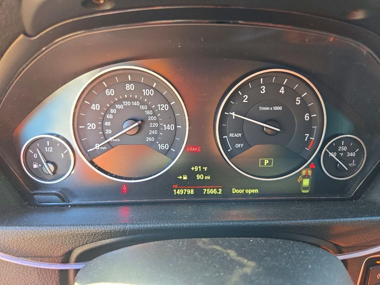 2015 BMW 320 I - zdjęcie 9