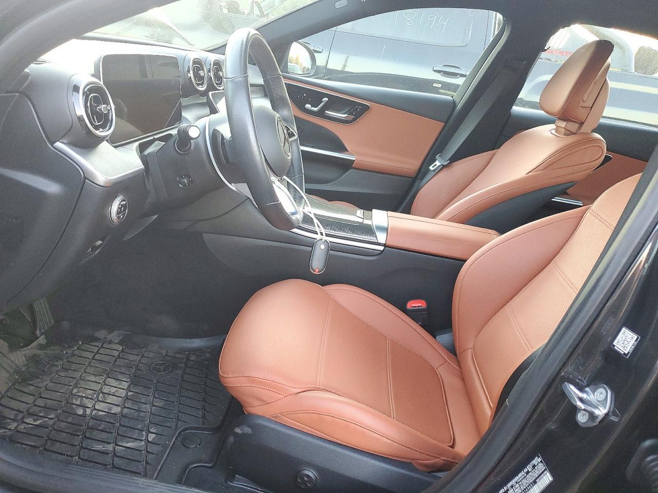 2023 Mercedes-Benz C 300 4Matic - zdjęcie 7