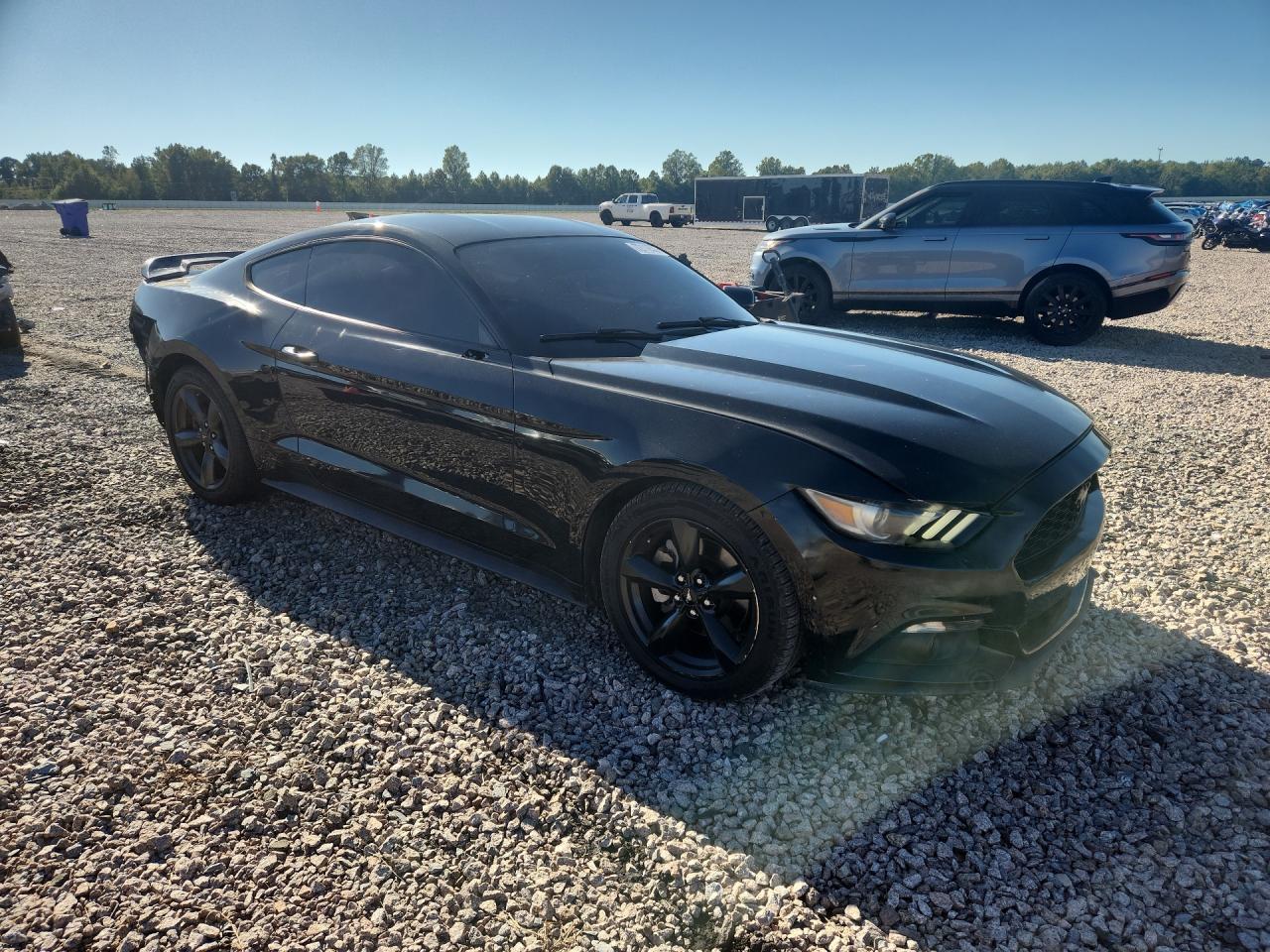 2017 Ford Mustang - zdjęcie 4