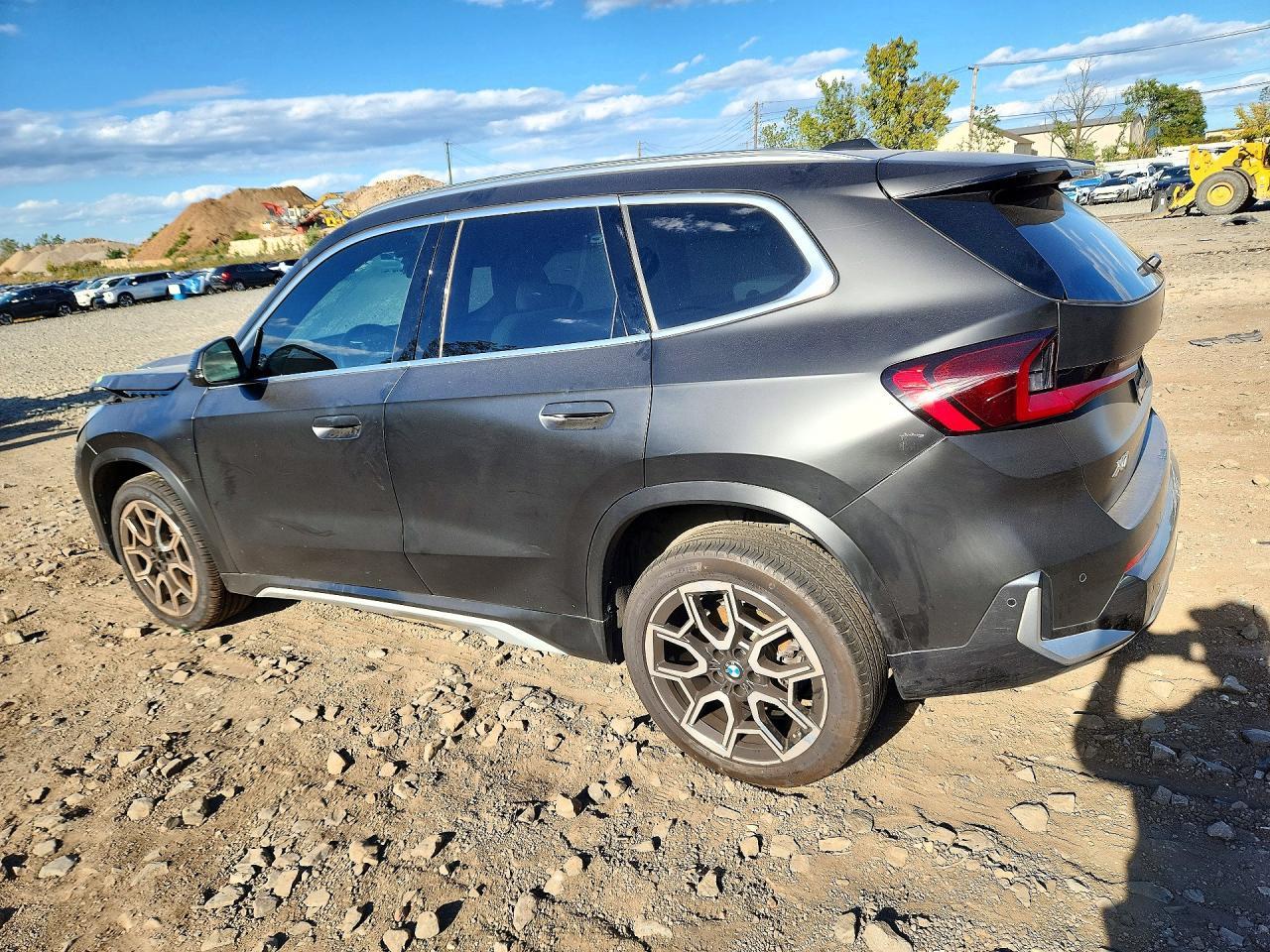 2026 BMW X1 xDrive28I - zdjęcie 2
