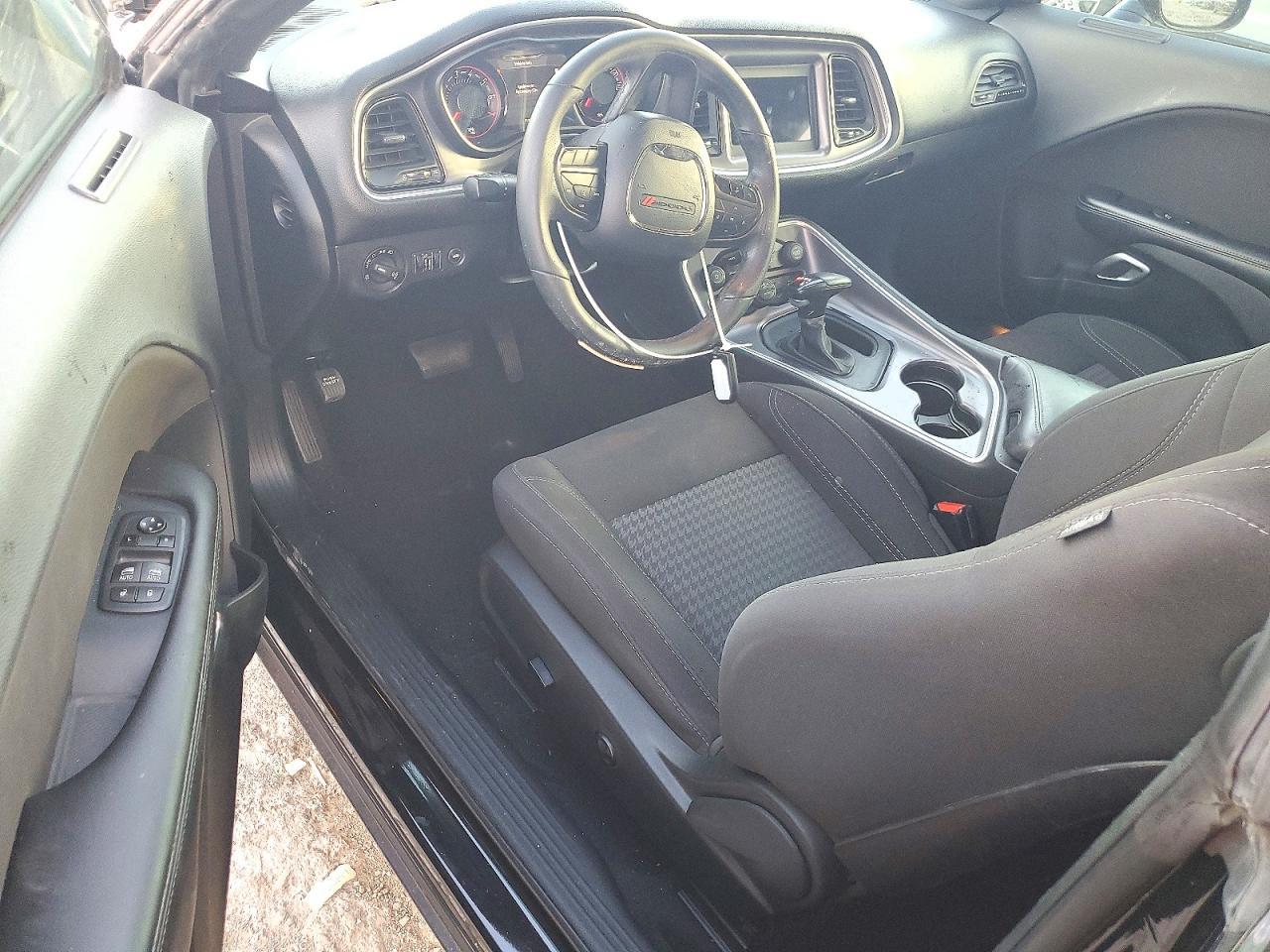 2019 Dodge Challenger Sxt - zdjęcie 8