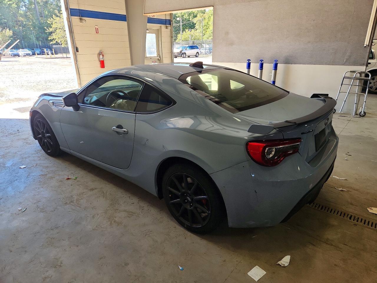 2019 Subaru Brz Limited - zdjęcie 2