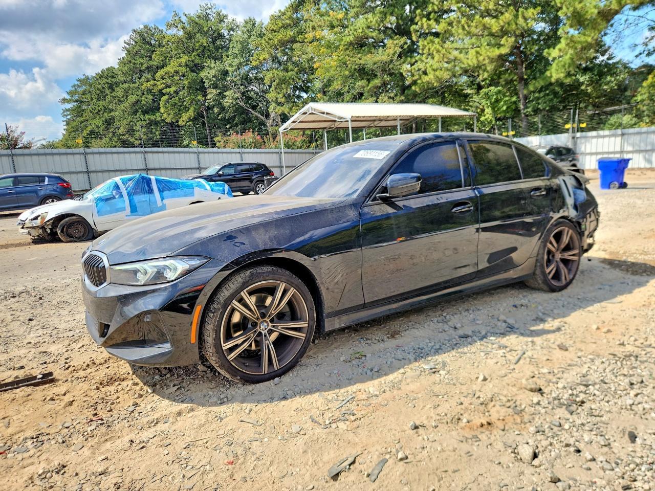 2023 BMW 330I - zdjęcie główne