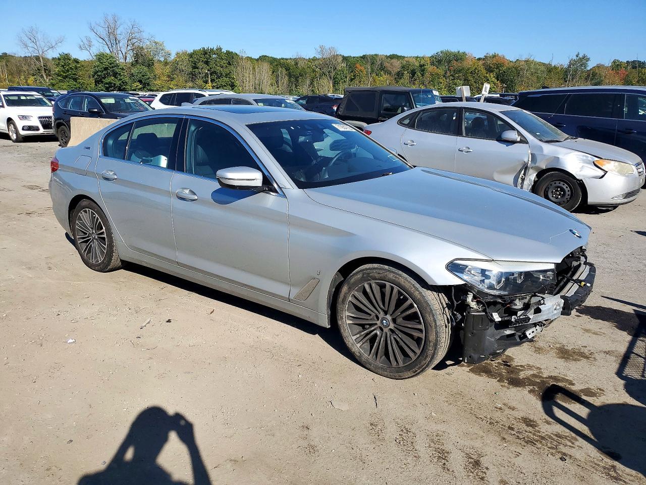 2019 BMW Seria 5 530e - zdjęcie 4