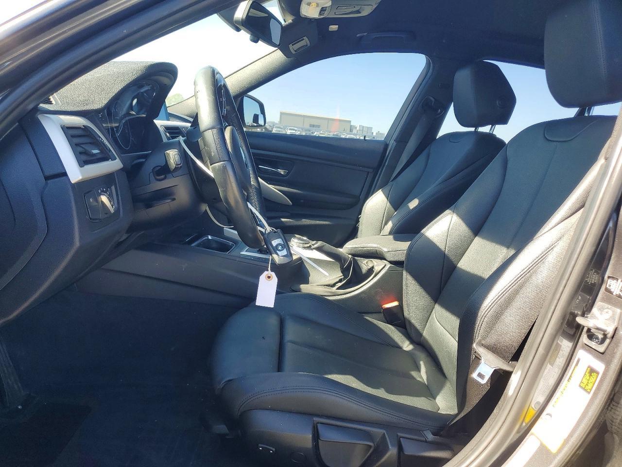 2014 BMW 320 I - zdjęcie 7