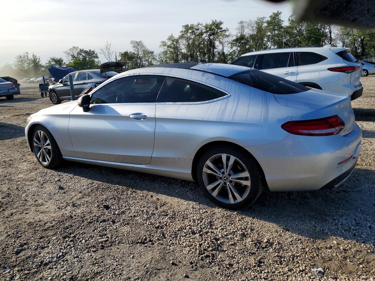 2018 Mercedes-Benz C 300 4Matic - zdjęcie 2
