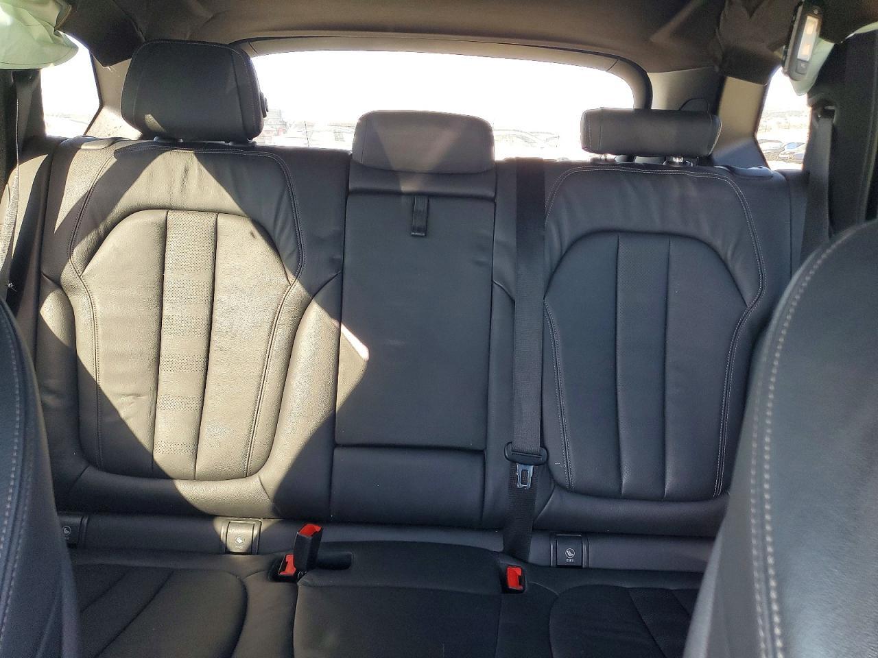 2019 BMW X5 xDrive40I - zdjęcie 10