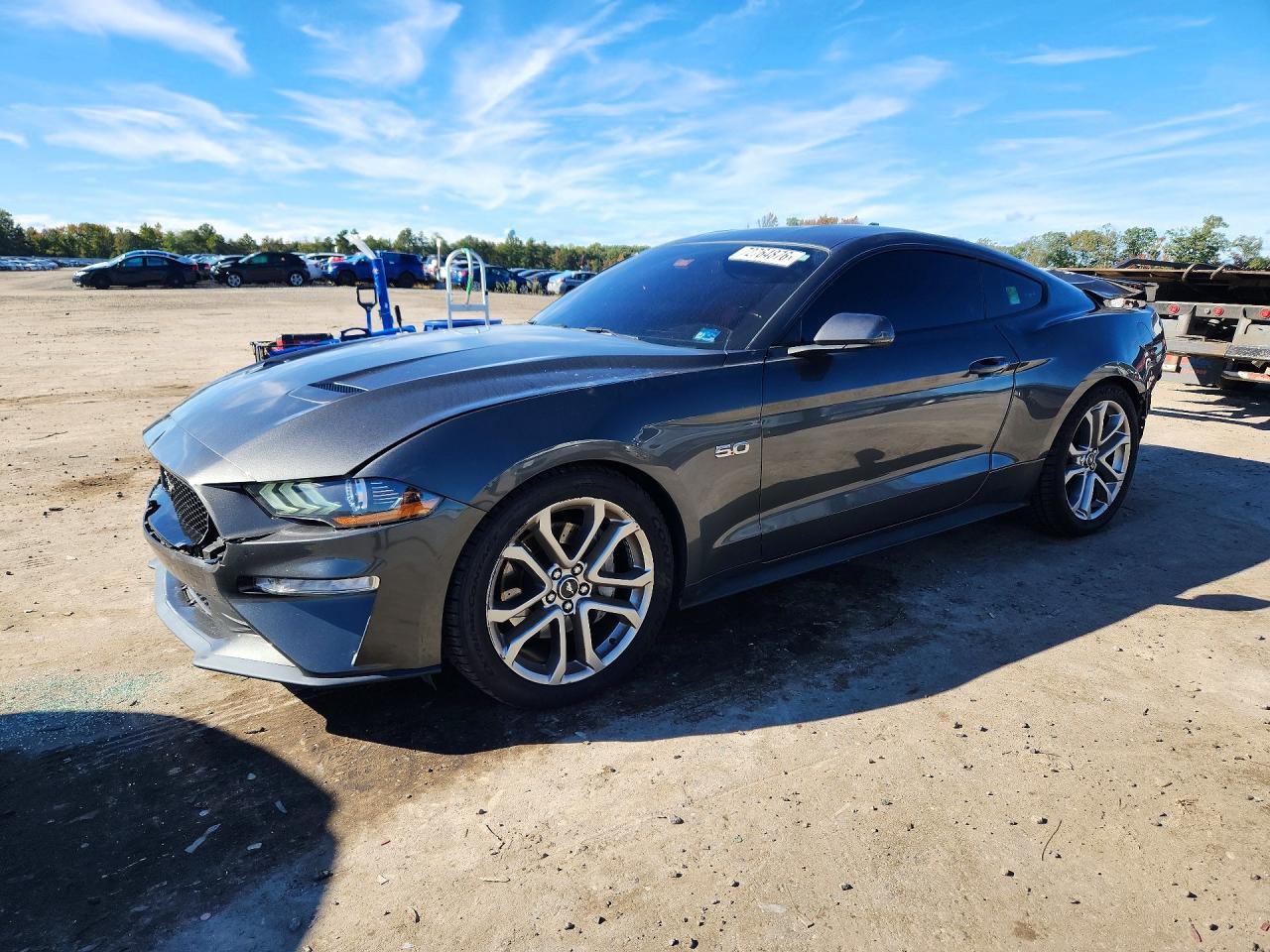 2020 Ford Mustang Gt - zdjęcie główne