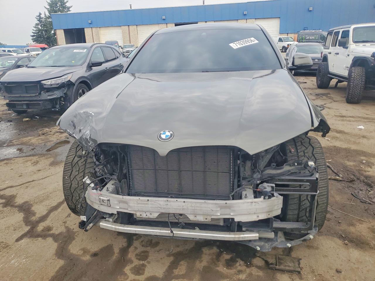 2022 BMW X6 xDrive40I - zdjęcie 5