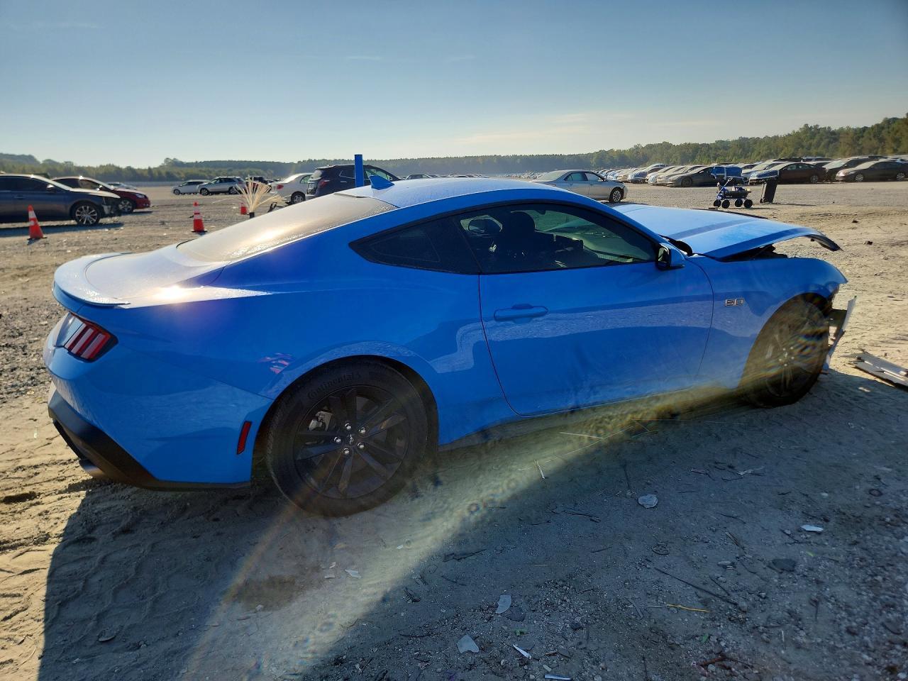 2024 Ford Mustang Gt - zdjęcie 3